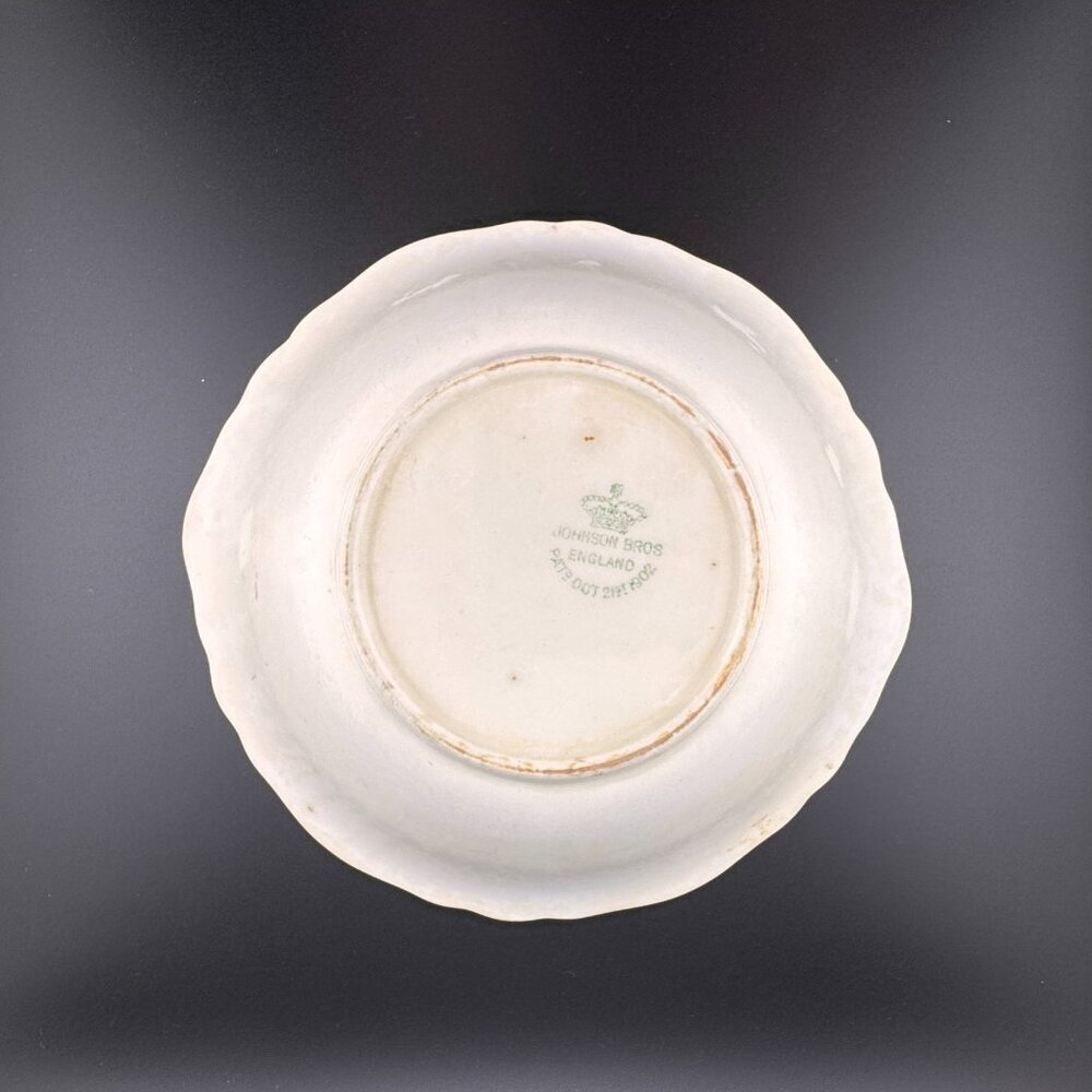 Antique Johnson Bros 1902 Embossed Floral Bowl - Vintage Cottagecore Decor - Picture 10 of 10